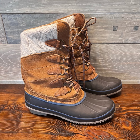 Khombu‎ Cozy Tall Pac Suede Snow Duck Boots Tan Sweater Women's Size 9M READ - Picture 1 of 8